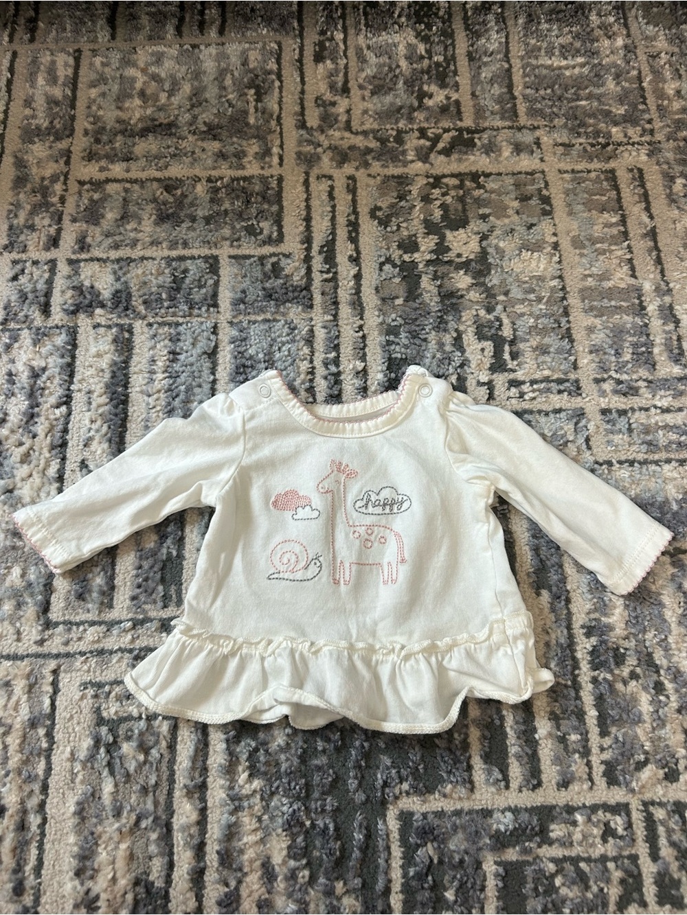 Baby White Long-Sleeve Ruffle Hem Top with Pink Giraffe Embroidery